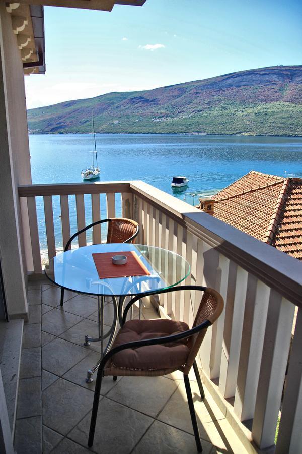 Vila Jadranka Apartments Herceg Novi Exterior photo